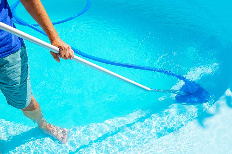 pool-cleaning-service-mobile-alabama