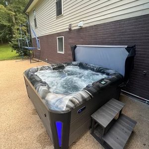 Colombo Hot Tub