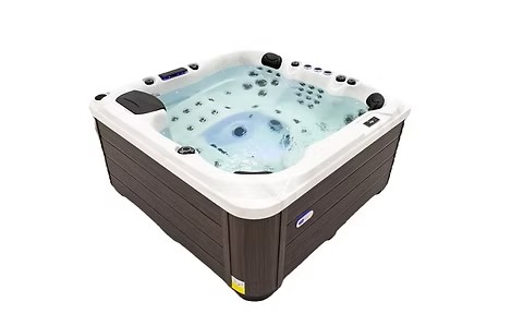 Palma Hot Tub - Image 2